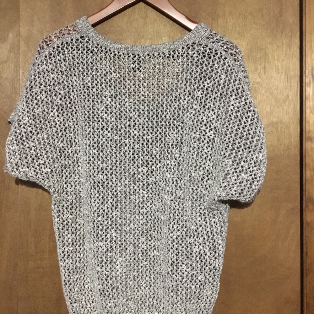 Open work Short-Sleeve V-Neck - Picture 3 of 4